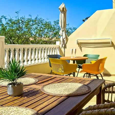 Primavera With Heated Pool