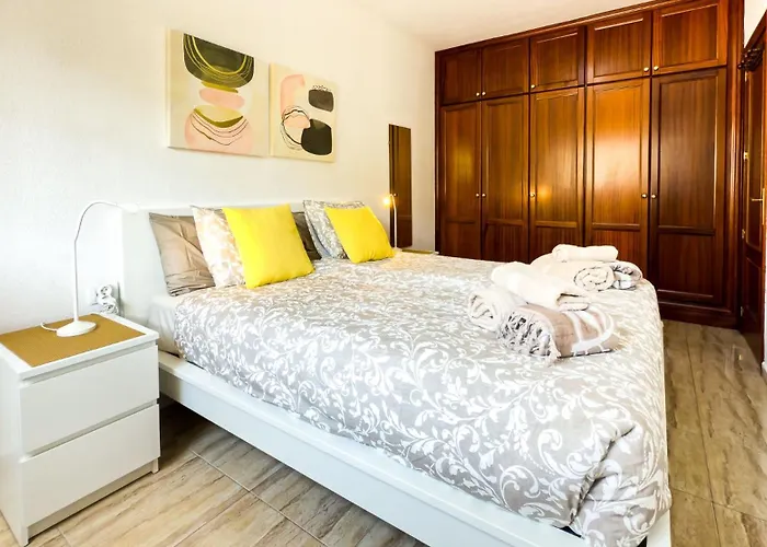 Apartmán Primavera With Heated Pool *